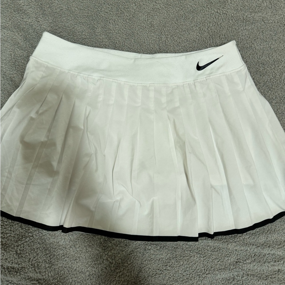 Nike tennis skirt